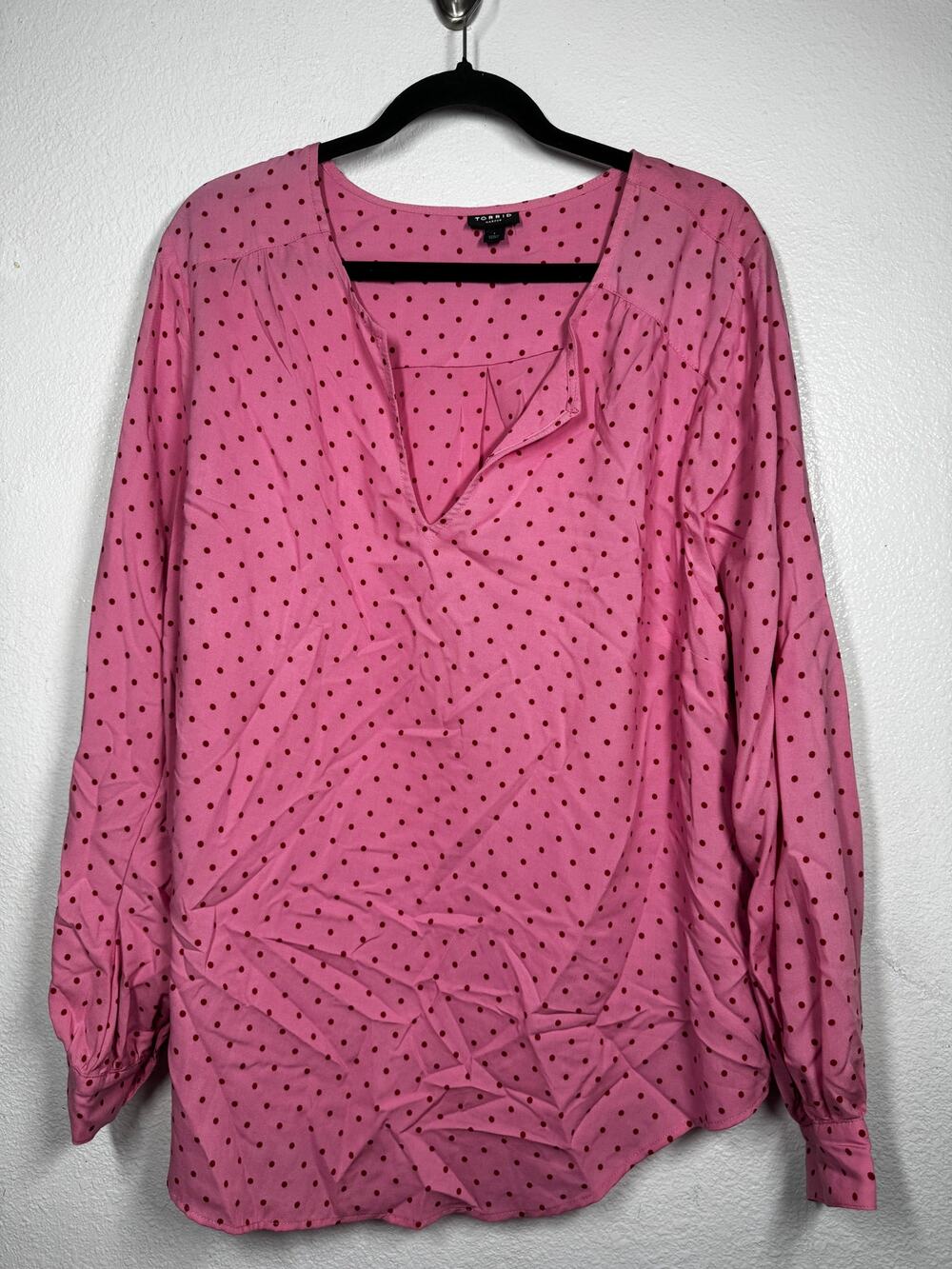 Torrid Harper Blouse Pink Polka Split Neck Chalis Long Sleeve Womens Plus Sz 1X